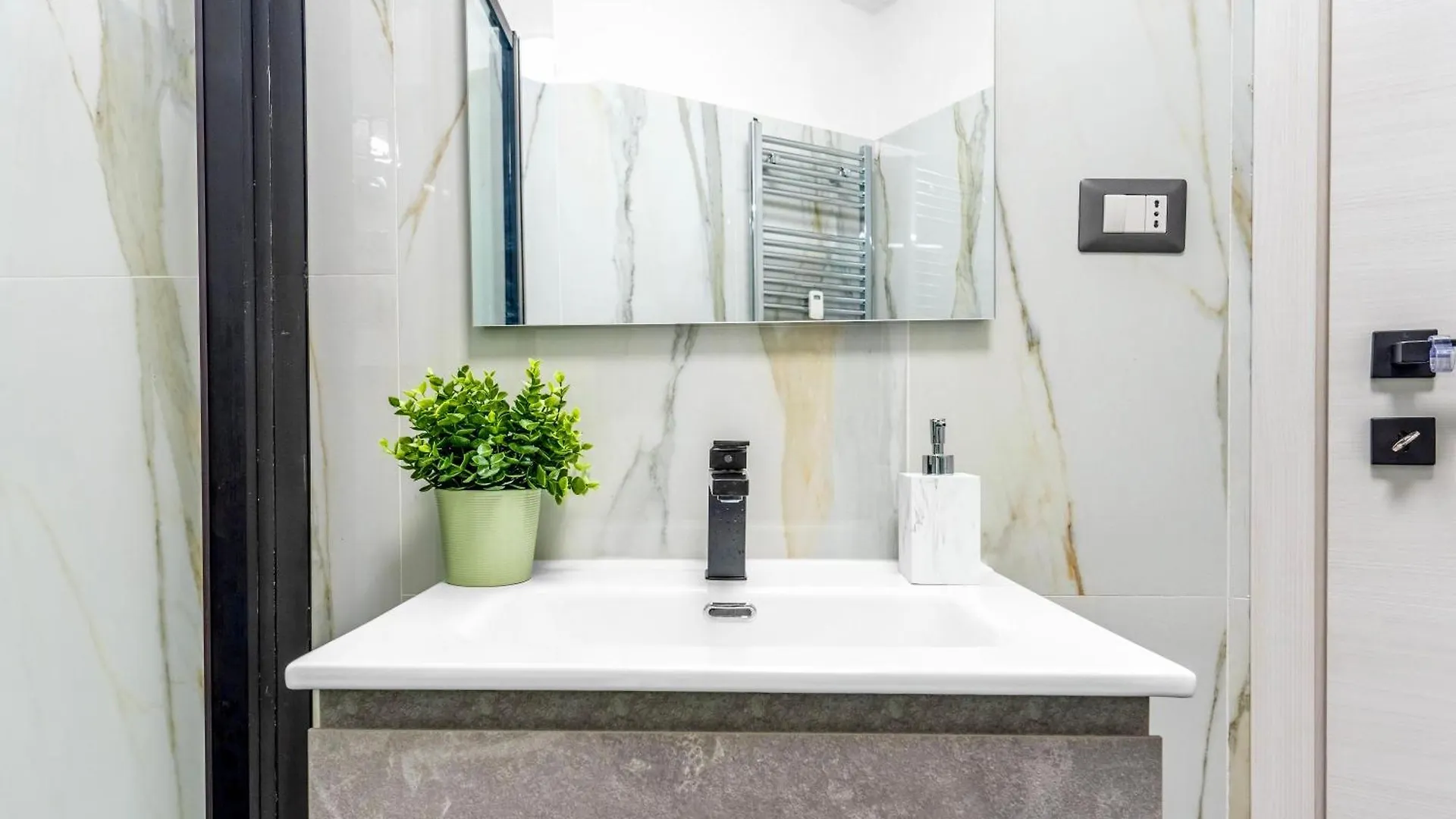 דירות מילאנו Porta Venezia-Duomo Modern Loft Ac Wifi